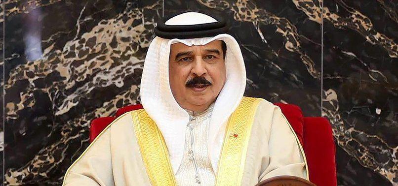 <p><strong>Bahreyn</strong></p>
<p>Hamed bin İsa el-Halife<br />
<br />
Göreve başlama tarihi: 1999</p>
<p>İktidar süresi: 23 yıl</p>