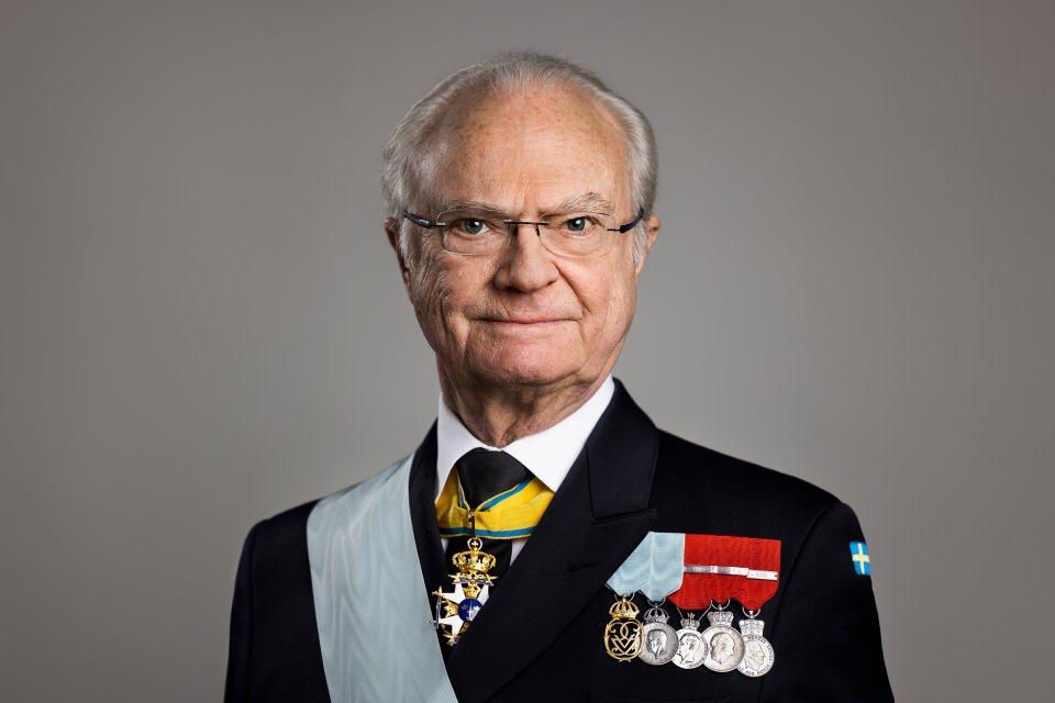 <p><strong>İsveç</strong></p>
<p>Carl XVI Gustaf</p>
<p>Göreve başlama tarihi: 1973</p>
<p>İktidar süresi: 49 yıl</p>