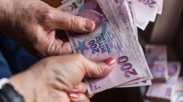 <p><strong>6- Herhangi bir engelli durumun olmaması emekliliği etkiler mi?</strong></p>
<p> </p>
<p>Erken yaşlanma nedeniyle emeklilik için herhangi bir engellilik durumunun olması gerekmiyor. Yüzde 40 veya daha fazla engeli olanların malulen emeklilik hakları bulunuyor.</p>