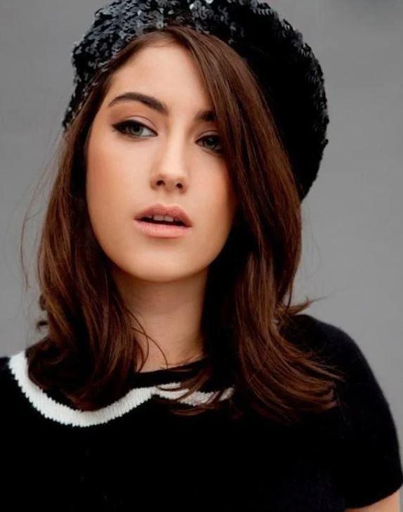 <p><span style="color:#000080"><strong>Hazal Kaya - GAZİANTEP</strong></span></p>
