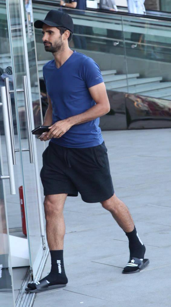 <p>Alper Potuk</p>
