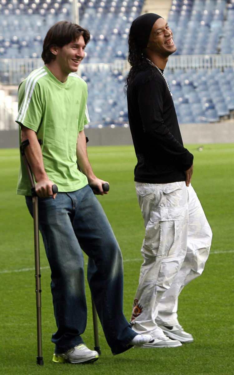 <p>Lionel Messi, Ronaldinho</p>
