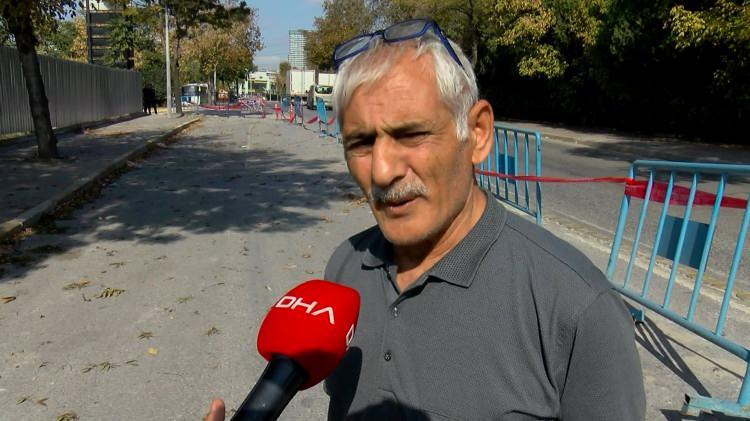 <p><strong>"İNŞAATTAN ÖNCE ÇATLAK YOKTU"</strong></p>

<p>İş merkezi çalışanı Zafer Akdeniz, "<strong>Yol üzerinde yapılan inşaatta hafriyat çalışmaları yapıldı. Hafriyat çalışmaları sebebiyle yolda ve iş merkezinde çökmeler oldu. Çatlaklar ise inşaatın başlamasından 2 ay sonra oluştu. Kiracılarımız bu durumdan oldukça şikayetçi. Durumla ilgili belediyeye dilekçe veren kiracılarımız da oldu. Belediye kiracılarımıza, korkulacak bir durum olmadığını burada oturabileceklerini söylemiş</strong>" dedi.</p>
