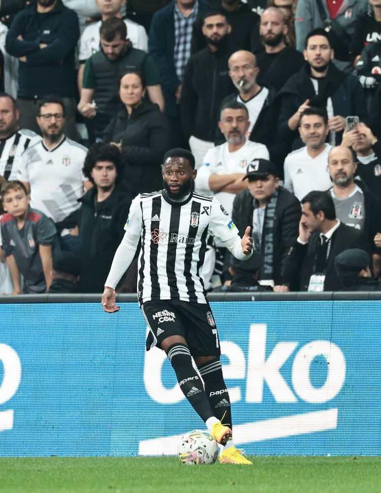 <p>Kevin Nkoudou-Beşiktaş</p>
<p>4 GOL</p>