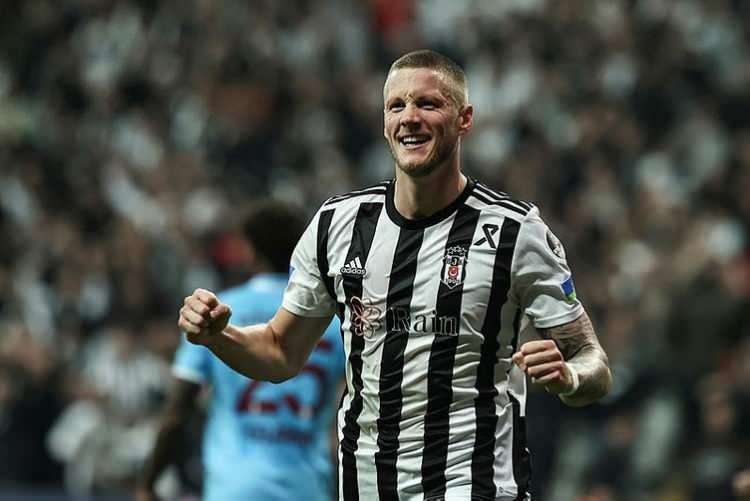 <p>6 - WOUT WEGHORST: 14 MİLYON EURO</p>