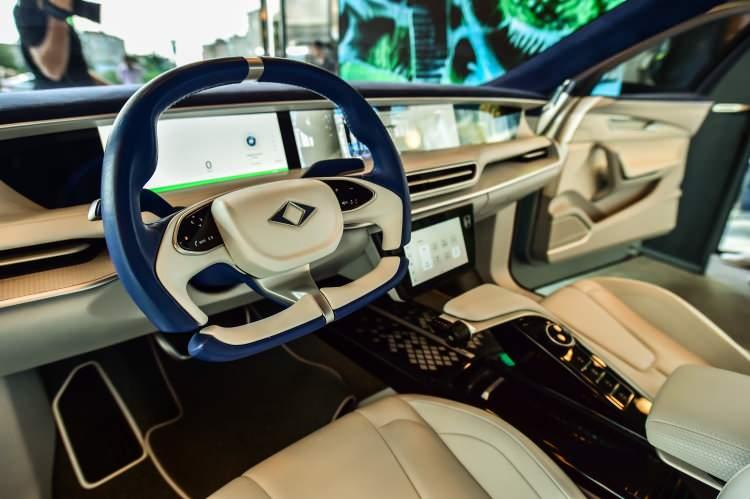<p>Gerçekleştirilen sermaye artırımıyla Togg, 996 milyon 774 bin lira ile Türkiye'de ödenmiş sermayesi en yüksek otomotiv şirketi olurken, şirketteki ortaklık payları da değişti.</p>