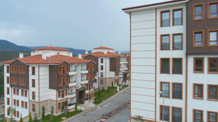 <p>Batman<br />
<br />
9 Kasım Çarşamba: 1850 konut</p>
