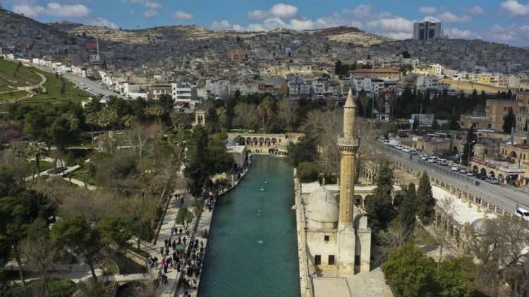 <p>Şanlıurfa<br />
<br />
13-14-15-16 Kasım Pazar, Pazartesi, Salı, Çarşamba: 7 bin 100 konut</p>
