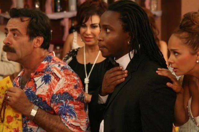 <p><strong>Bendo, 'Obayana' karakterine hayat verdiği 'Akasya Durağı'na ise Levent Ülgen'in tavsiyesi sonrasında dahil olduğunu belirtti.</strong></p>
<p> </p>