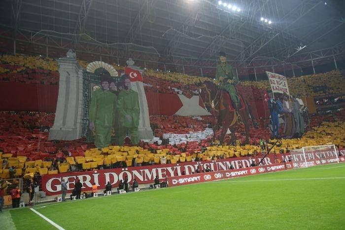 <p>3. Nef Stadyumu – Galatasaray – Türkiye</p>
<p>Kapasite: 52.280</p>
<p>Nef Stadyumu için; "Türkiye'deki futbolsever nüfusun neredeyse yarısı Galatasaray taraftarı ve Nef Stadyumu, takımların Avrupa'da deplasmana gidilmesi en zor stadyumlarından biri.</p>
<p>Korkutucu ve olağanüstü gürültülü bir stadyum" ifadeleri kullandıldı.</p>