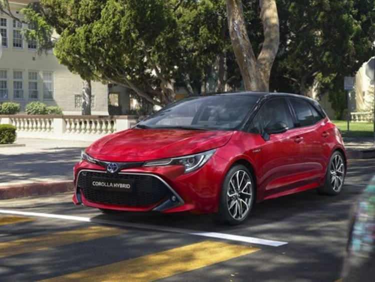 <p><strong>TOYOTA</strong></p>

<p>&nbsp;</p>

<p>COROLLA HATCHBACK&nbsp;1.2 Turbo Dream Multidrive S&nbsp;&nbsp;</p>

<p>Fiyatı - <strong>715.750 TL</strong></p>

<p>&nbsp;</p>

<p>COROLLA HATCHBACK&nbsp;1.2 Turbo Dream X-Pack Multidrive S</p>

<p>Fiyat- <strong>751.500 TL</strong></p>

<p>COROLLA HATCHBACK&nbsp;1.2 Turbo Flame Multidrive S</p>

<p>&nbsp;</p>

<p>Fiyat -<strong>759.300 TL</strong></p>

