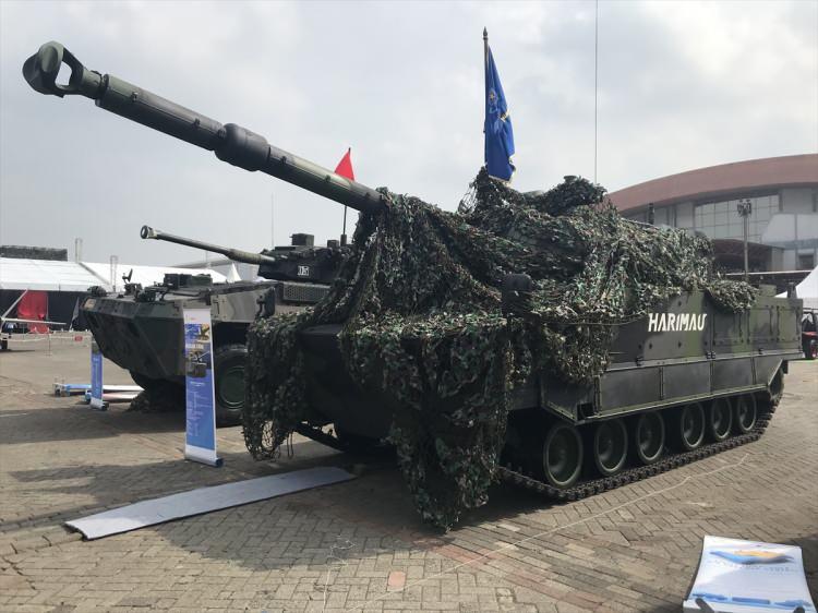 <p>Cakarta'daki Indo Defence Fuarı, Kovid-19 salgını nedeniyle 4 yıllık aradan sonra kapılarını açtı.</p>
