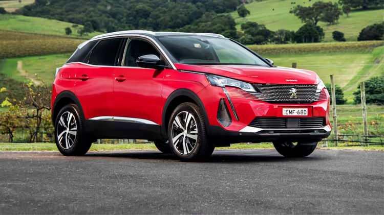<p>Peugeot 3008 - <strong>6 bin 354</strong></p>
