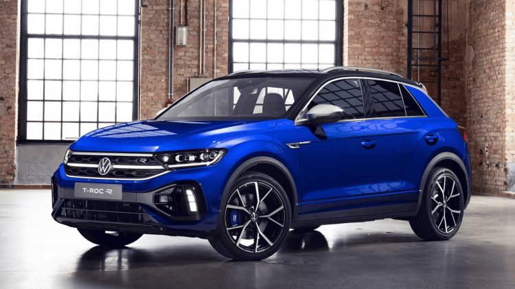 <p>Volkswagen T-Roc - 8 bin 327</p>