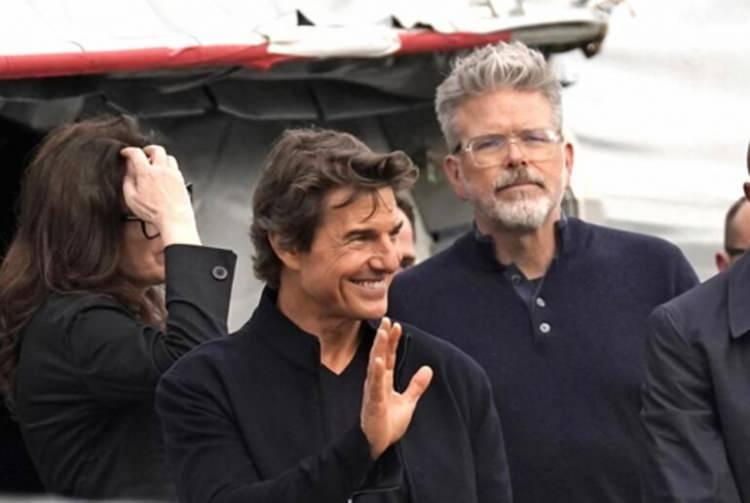 <p><span style="color:#000000"><strong>New York Post, gelişmeyi "Kraliçe Elizabeth ve Tom Cruise, ölmeden önce gizli arkadaş oldu" diye aktardı.</strong></span></p>
