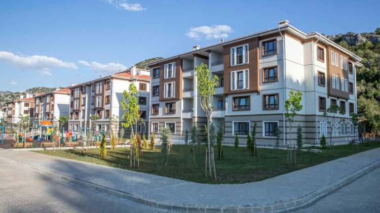 <p>Iğdır<br />
<br />
9 Kasım Çarşamba: 550 konut</p>
