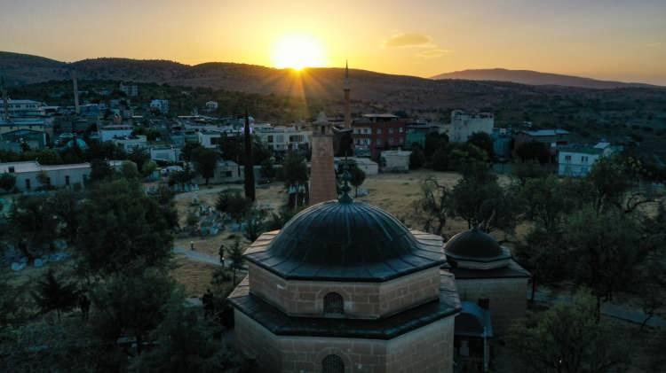 <p>Siirt<br />
<br />
8 Kasım Salı: 903 konut</p>
