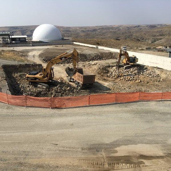 <p>Ürettiğimiz enerji bize toplamda 10 bin ton karbon bertarafını da sağlamaktadır. Bu da ne kadar çevreci bir tesis olduğumuzu göstermektedir. </p>