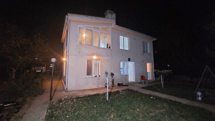 <p>Tekirdağ’ın Marmaraereğlisi ilçesine bağlı Çeşmeli Mahallesinde kiralık bir villada kenevir bitkisi yetiştirildiği bilgisi Tekirdağ İl Jandarma Komutanlığı ekiplerini harekete geçirdi.</p>
