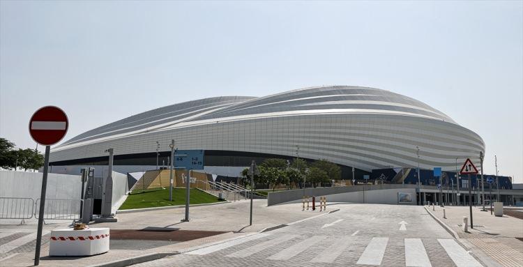 <p><strong>Al Janoub Stadı</strong></p>
