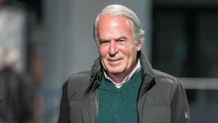 <p>1- Mustafa Denizli<br />
<br />
2018-19 Sezonu <br />
<br />
32 Maç<br />
<br />
</p>
