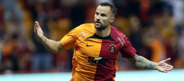 <p>9- Haris Seferovic<br />
<br />
Galatasaray'ın forvet oyuncusu Haris Seferovic, G Grubu'nda yer alacak İsviçre'nin kadrosunda bulunacak.</p>