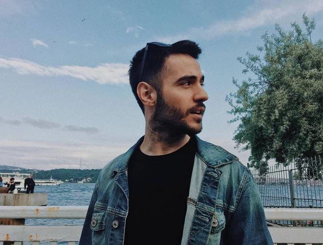 <p><span style="color:#B22222"><strong>İŞTE OZAN UĞURLU'NUN SON HALİ...</strong></span></p>

<p> </p>
