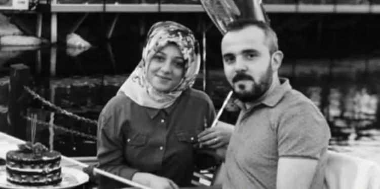 <p>Hain saldırıda hayatını kaybedenlerin arasında yer alan bir erkek bir kadının evli çift olduğu ortaya çıktı. Patlama sırasında caddeden geçen Adem Topkara ile eşi Mukaddes Elif Topkara da hayatını kaybetti.</p>

<p> </p>
