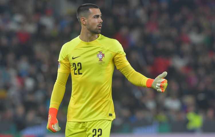 <p>Diogo Costa - Portekiz</p>
<p>Piyasa değeri: 45 milyon euro</p>