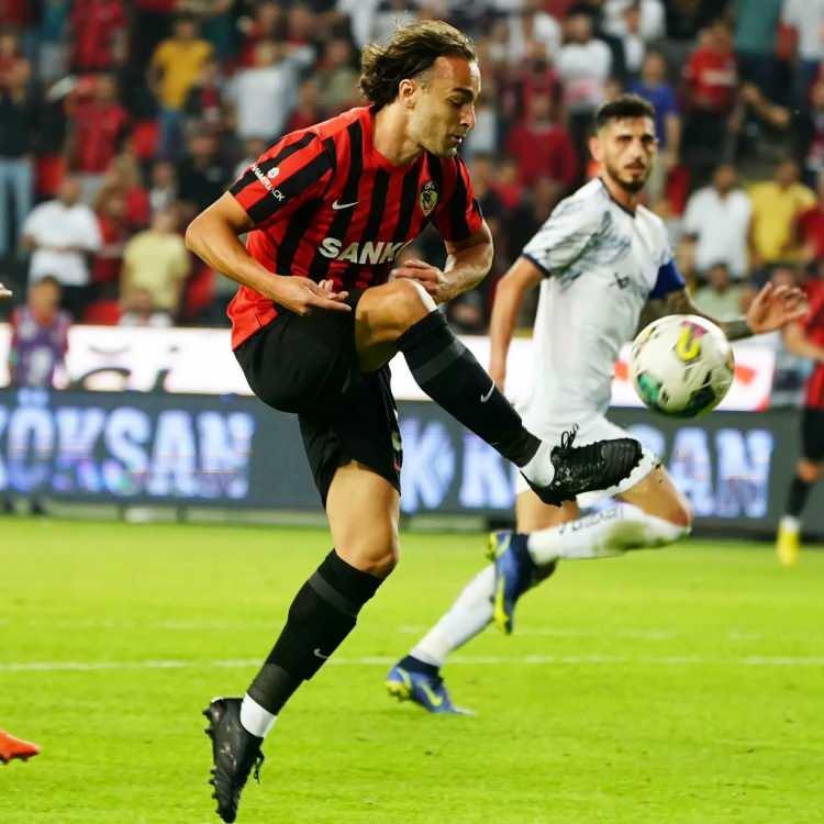 <p>Lazar Markovic / Gaziantep FK / Sırbistan</p>
