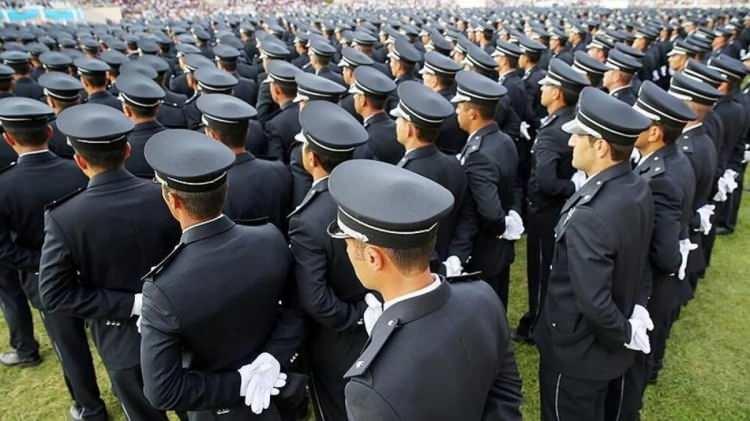 <p>Polis Akademisi Başkanlığı Polis Meslek Eğitim Merkezleri (POMEM) öğrenci alımı için giriş sınavı ön başvuruları bugün başladı. </p>
