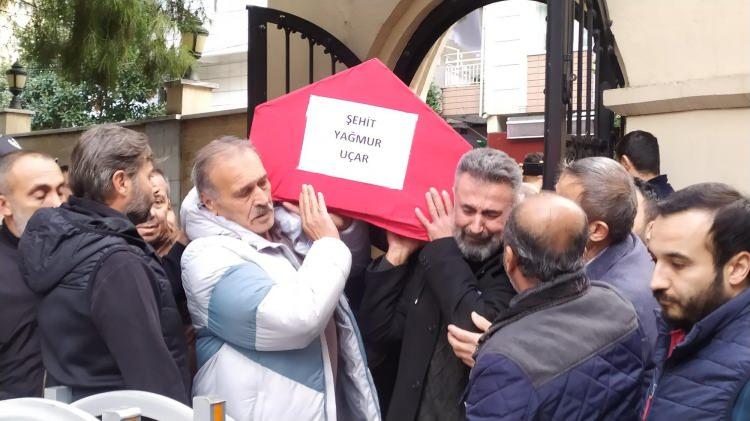 <p><strong>“Biz bunun gereğini yapacağız ama şu an acımızı yaşamak için buradayız”<br />
</strong><br />
Cumhurbaşkanı Yardımcısı Fuat Oktay, “Ne yazık ki 6 kardeşimizi hanin bir saldırı sonucu kaybettik. Arzu ve Yağmur kardeşlerimiz de onlardan birisiydi. </p>