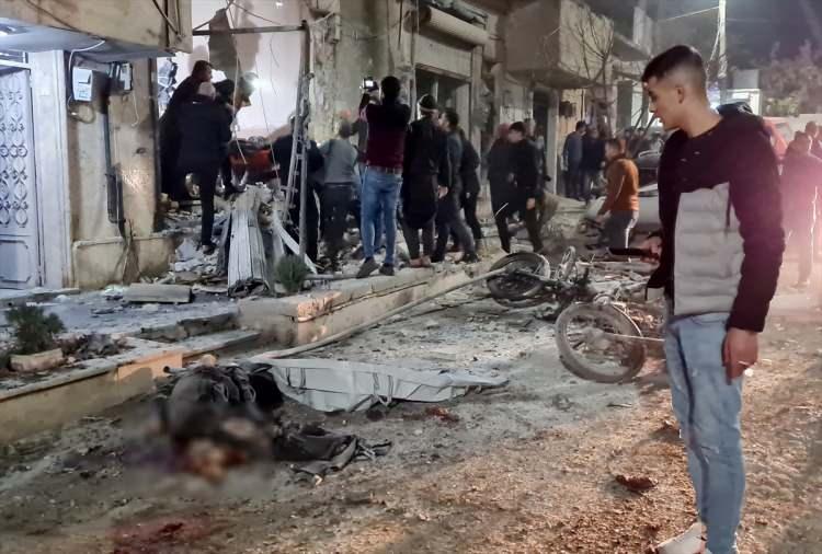 <p>Terör örgütü PKK’nın Suriye’nin Halep kenti kırsalında yer alan Azez’e düzenlediği roketli saldırıda can kaybı arttı.</p>
