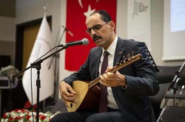 <p><span style="color:#2F4F4F"><strong>Cumhurbaşkanı Sözcüsü, yazar ve aynı zamanda müzikle ilgilenen İbrahim Kalın, Yalçın'ın anısına </strong></span><span style="color:#000080"><strong>'Mağusa Limanı'</strong></span><span style="color:#2F4F4F"><strong> türküsünü seslendirdi.</strong></span></p>
<p> </p>