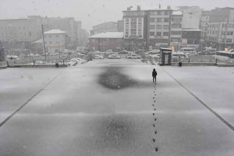 <p>HAKKARİ</p>
