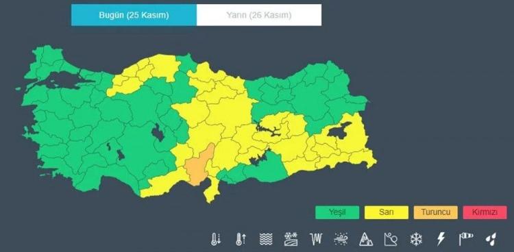 <p>32 İLE SARI KODLU UYARI</p>

<p>Meteoroloji Genel M&uuml;d&uuml;rl&uuml;ğ&uuml; tarafından 1 il i&ccedil;in turuncu, 31 il i&ccedil;in ise sarı kodlu uyarı yapıldı.</p>

<p>MGM Adana i&ccedil;in turuncu kodlu uyarıda bulunurken, Adıyaman, Amasya, Bing&ouml;l, Bitlis, Bolu, Diyarbakır, Elazığ, Hakkari, Hatay, Mersin, Kastamonu, Kayseri, Malatya, K.Maraş, Mardin, Niğde, Ordu, Samsun,&nbsp;<br />
Siirt, Sivas, Tokat, Tunceli, Van, Yozgat, Zonguldak, Batman, Şırnak, Bartın, Karab&uuml;k, Osmaniye ve D&uuml;zce i&ccedil;in sarı kodlu uyarı yaptı.&nbsp;</p>
