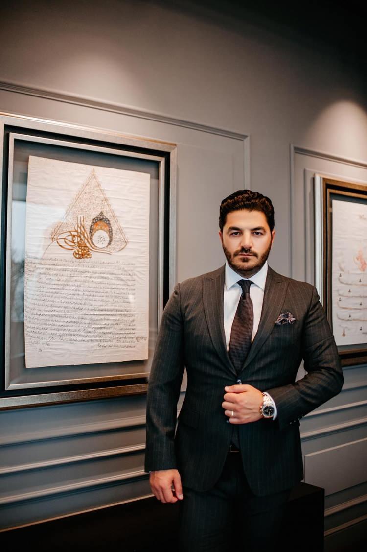 <p><span style="color:#000000"><strong>Sosyal medya hesabından bu konuşmayı aktaran Derin "Hiçbir şekilde tehditlere boyun eğmeyeceğim, bunu kimin yaptırdığını biliyorum" şeklinde paylaşımda bulunarak eski eşine gözdağı verdi.</strong></span></p>