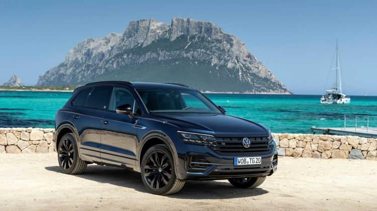 <p><strong>2022 Model Volkswagen Touareg</strong></p>
<p>- Touareg V6 3.0 TDI SCR 286 PS 4MOTION Tiptronik Premium 4,584,600 TL</p>
<p>- Touareg V6 3.0 TDI SCR 286 PS 4MOTION Tiptronik Elegance 4,584,600 TL</p>
<p>- Touareg V6 3.0 TDI SCR 286 PS 4MOTION Tiptronik R-Line 4,726,200 TL</p>
<p> </p>