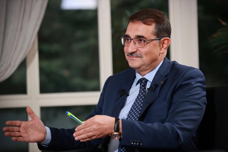 <p>Enerji ve Tabii Kaynaklar Bakanı Fatih Dönmez’in doğalgaz aramaları ile ilgili açıklamaları heyecana yol açtı.</p>

