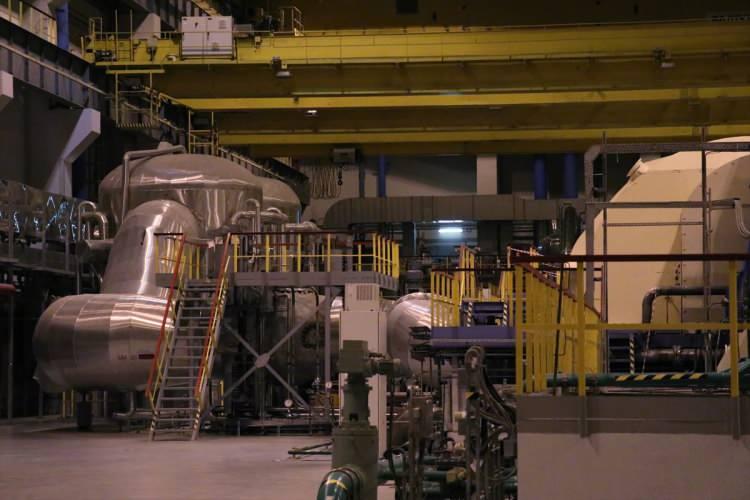 <p>Lavrentiev, nükleer enerjinin sadece elektrik üretiminde kullanılmadığına işaret ederek, Leningrad NGS'nin, bulunduğu şehirdeki insanların içme suyu ve ısınma ihtiyacını karşılamada da önemli rol üstlendiğini dile getirdi.</p>

<p> </p>
