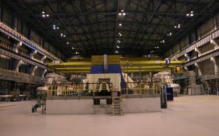 <p>Nükleer enerji üretiminden sağlık alanında da yararlanıldığına dikkati çeken Lavrentiev, Kovid-19 salgını sürecinde sağlık sorunları nedeniyle tıbbi cihazlara bağlı yaşayanların oksijen ihtiyacının karşılanmasında Leningrad NGS'nin bölge insanına destek olduğunu anlattı.</p>

<p> </p>
