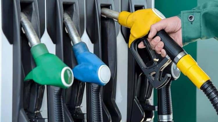 <p>İzmir'de motorin litre fiyatı: 23.84 TL</p>
<p> </p>