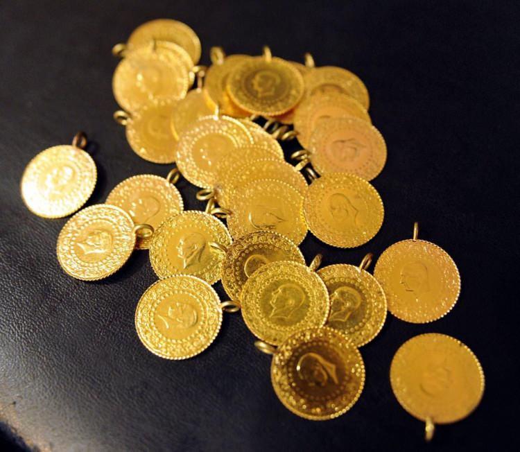 <p>Tüm zamanların rekoru 1083 ile kırıldı gram altında. Hem dolar hem ons altından destek alan gram altında yükselişler devam edecek. Önümüzdeki haftalarda 1100'lü rakamları konuşmaya başlayacağız.</p>
