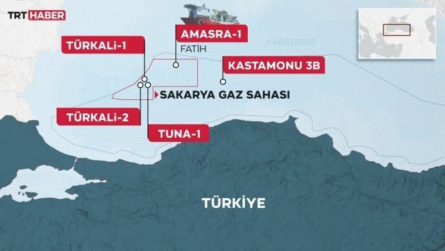 <p>Bakan Dönmez Sakarya gaz sahası içerisinde bir komşu alanda yeni keşif amaçlı bir sondaj daha yapıldığına dikkat çekerek, “Çaycuma -1 adını verdiğimiz kuyuda ilk veriler pozitif geliyor. Arkadaşlar çalışmalarını sürdürüyor. Orada da netice alınca tabii ki bunu vatandaşımızla paylaşacağız. </p>