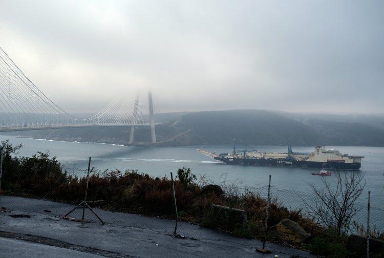 <p><strong>RODOS ADASINA GİDECEK</strong></p>
<p> </p>
<p>Yaklaşık 2 saat süren yolculuk sonrası Yunanistan Rodos adasına doğru yoluna devam etti. Gemiye geçişi sırasında Sahil Güvenlik Marmara Bölge Komutanlığı ekipleri de eşlik etti.</p>