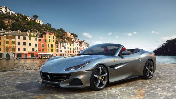 <p>2 Ferrari,</p>
