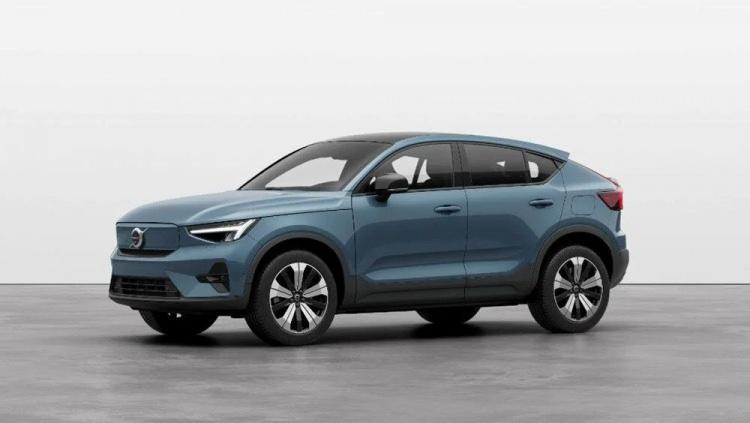 <p><strong>VOLVO</strong></p>
<p> </p>
<p>C40 Recharge, P6 Single motor, Ultimate 231 HP- 1.773.327 TL </p>
<p>C40 Recharge, P8 Twin motor, Ultimate 408hp - 1.946.284 TL</p>