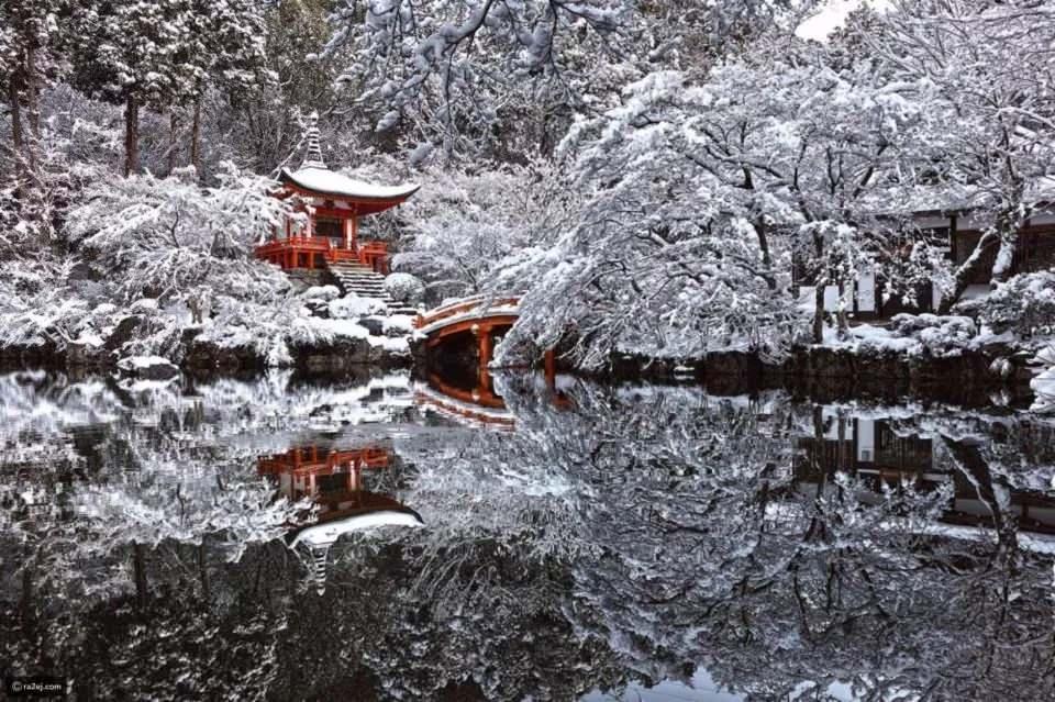<p>Kar yağışı sonrası Japonya'daki Kyoto tapınağı.</p>