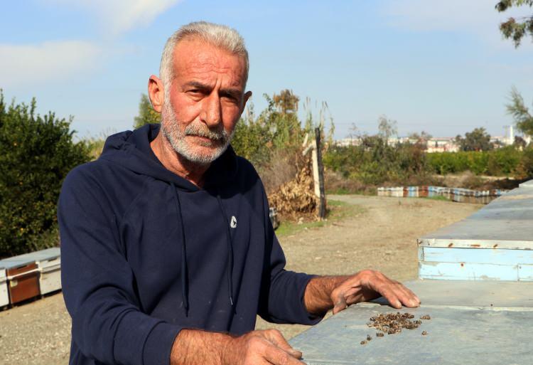 <p><strong> "Arılar suyu içtikten sonra kovana kendilerini zor atıyorlar. Şimdiye kadar böyle bir şey yoktu.</strong></p>