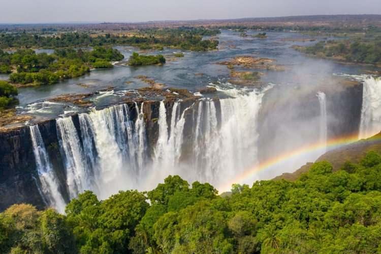<p>22. Zimbabve, Saint Luica</p>

<p> </p>
